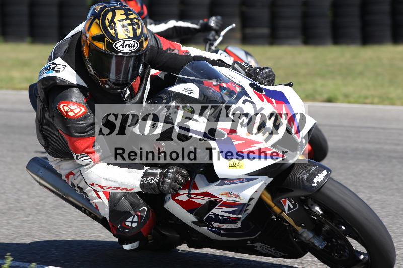 Archiv-2025/48 25.08.2025 Cornu Master School ADR/rot-rouge/32